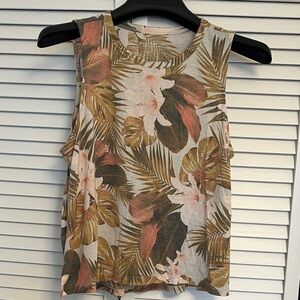 Old Navy Active Go Dry Tropical Print Sleeveless Top